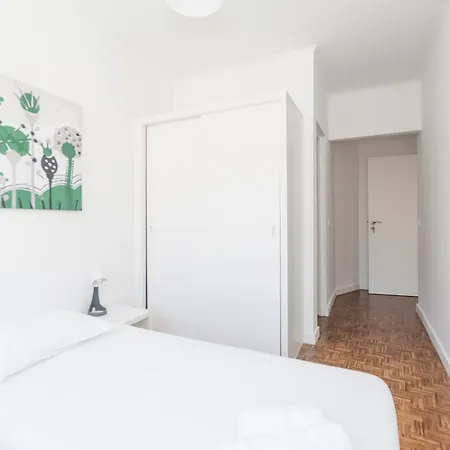 Houze_6 Flat In Campolide Near Parque Eduardo Vii 公寓 *